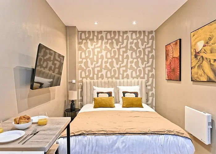 Situe Dans Le 11eme Arrondissement